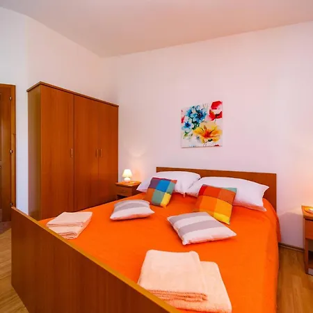 Paradiso Guest house *