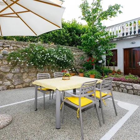 Guest house Paradiso Krk Town